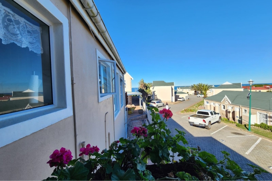 2 Bedroom Property for Sale in Marina Martinique Eastern Cape